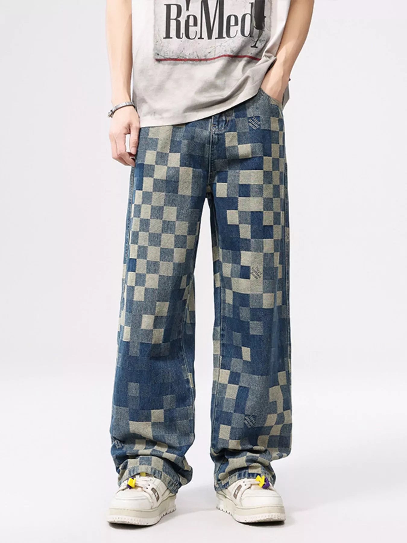 Men's checkered wide leg jeans
