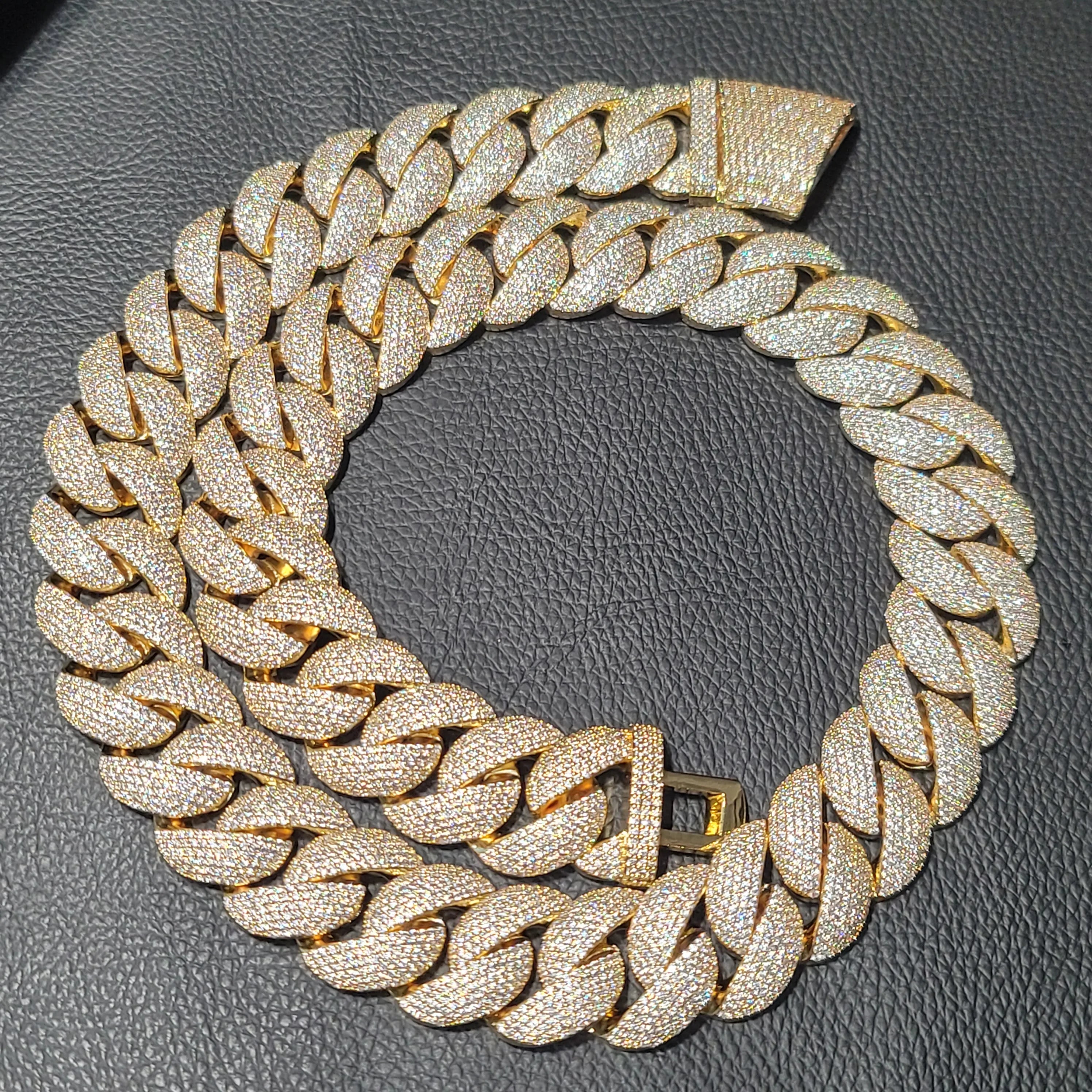 Miami Cuban Link Chain Necklace — 12, 20 or 24 mm — product image 21
